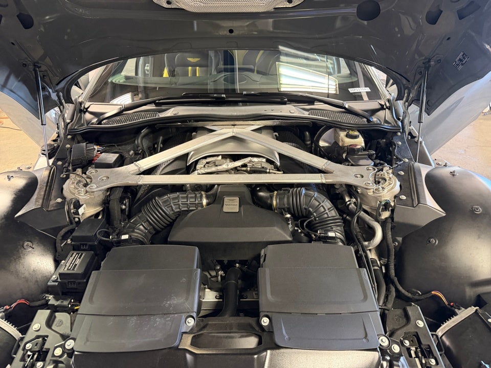 2019 Aston Martin Vantage Coupe