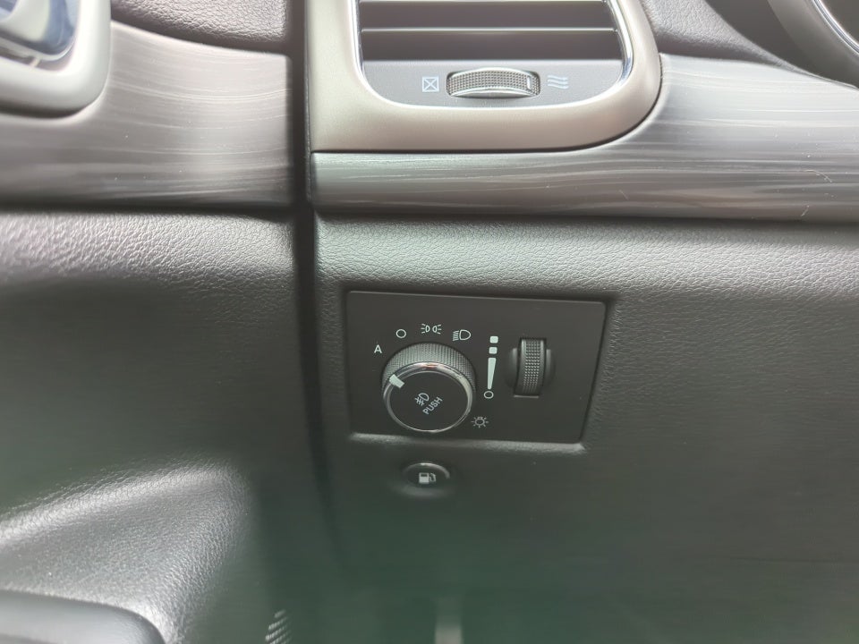 2019 Jeep Grand Cherokee Laredo E 4x4