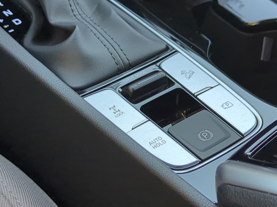 2023 Hyundai Santa Cruz SEL Premium