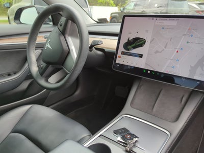 2022 Tesla Model 3 Long Range Dual Motor All-Wheel Drive