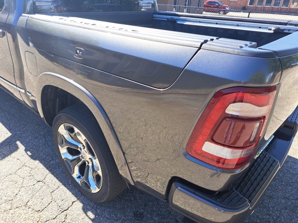 2021 RAM 1500 Limited Crew Cab 4x4 5'7" Box