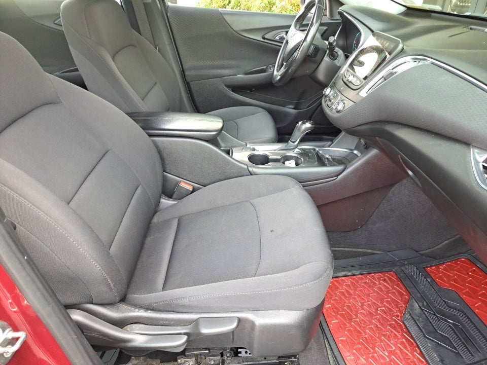 2017 Chevrolet Malibu 1LT