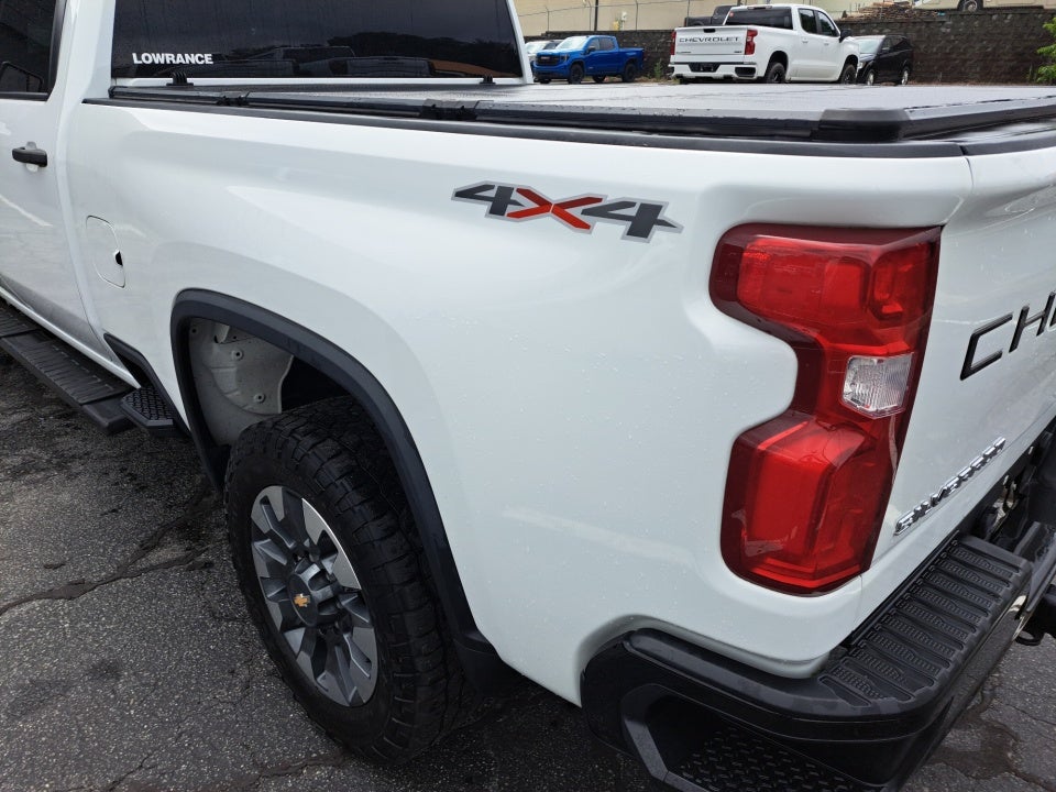 2021 Chevrolet Silverado 2500HD 4WD Crew Cab Standard Bed Custom