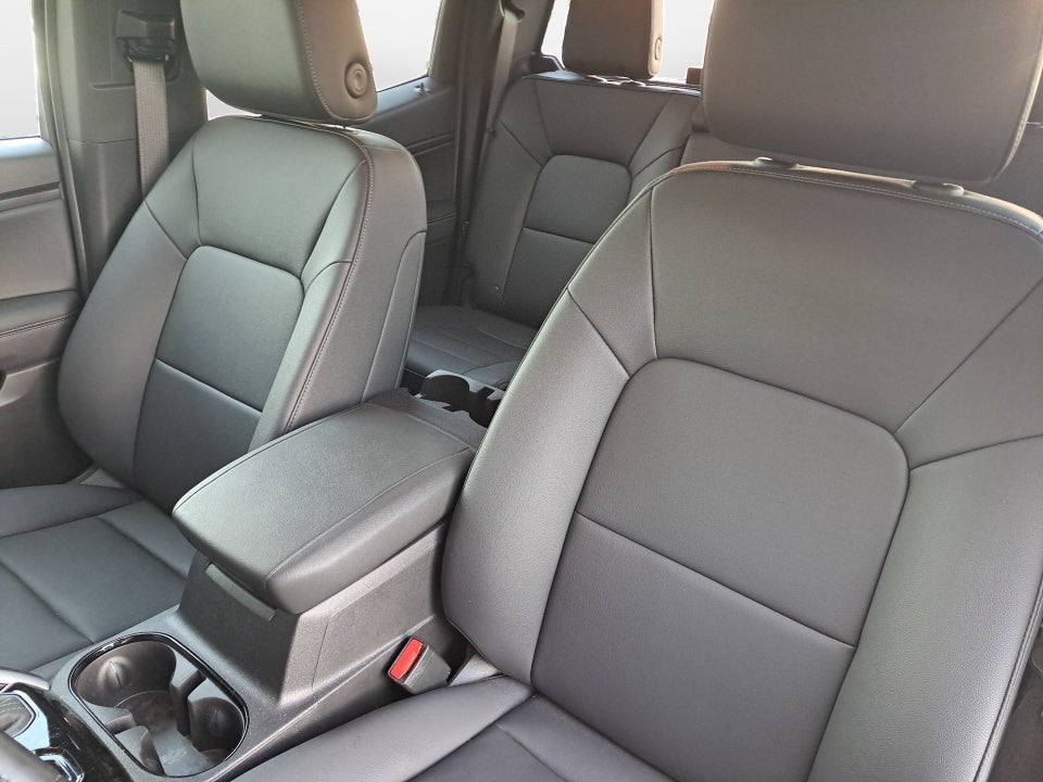 2024 Chevrolet Colorado 4WD LT