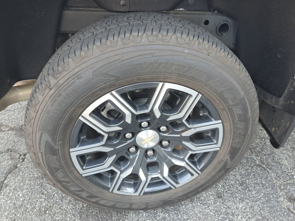 2024 Chevrolet Colorado 4WD LT