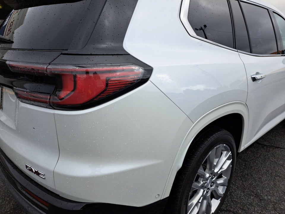2024 GMC Acadia FWD Denali