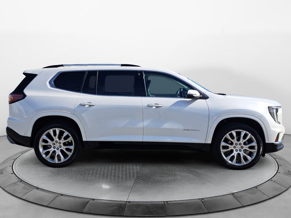 2024 GMC Acadia FWD Denali