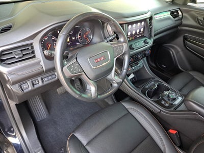 2022 GMC Acadia AWD AT4