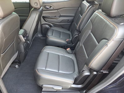 2022 GMC Acadia AWD AT4