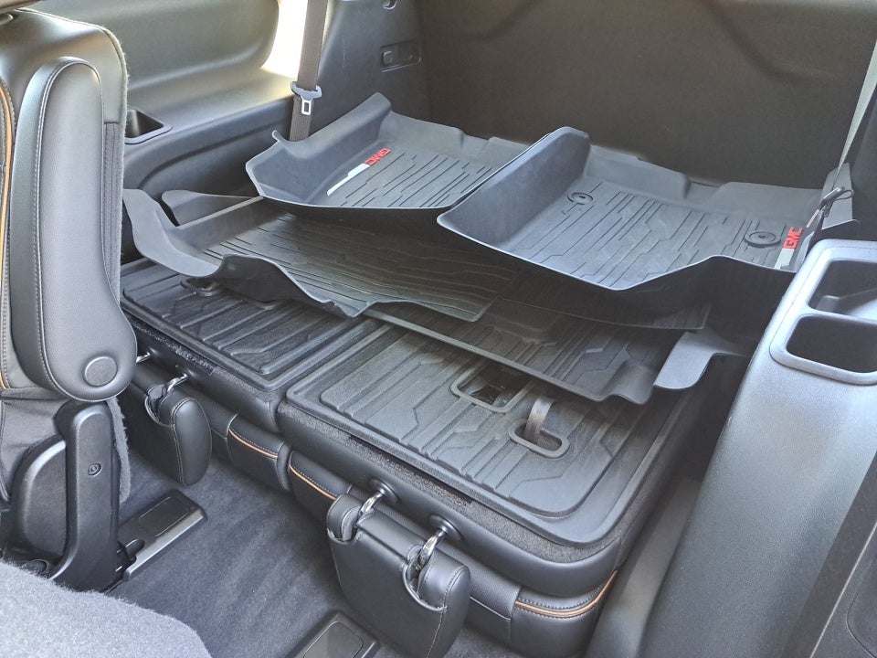 2022 GMC Acadia AWD AT4