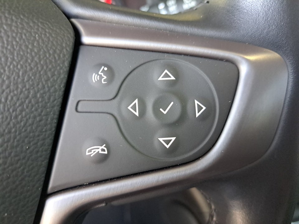 2022 GMC Acadia AWD AT4