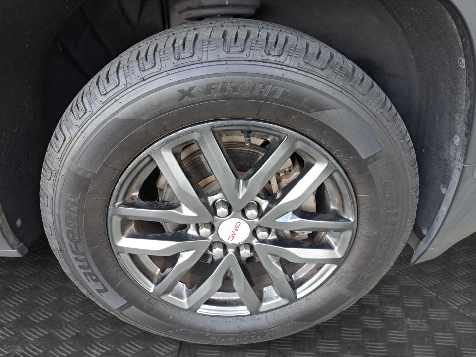 2017 GMC Acadia SLT-1