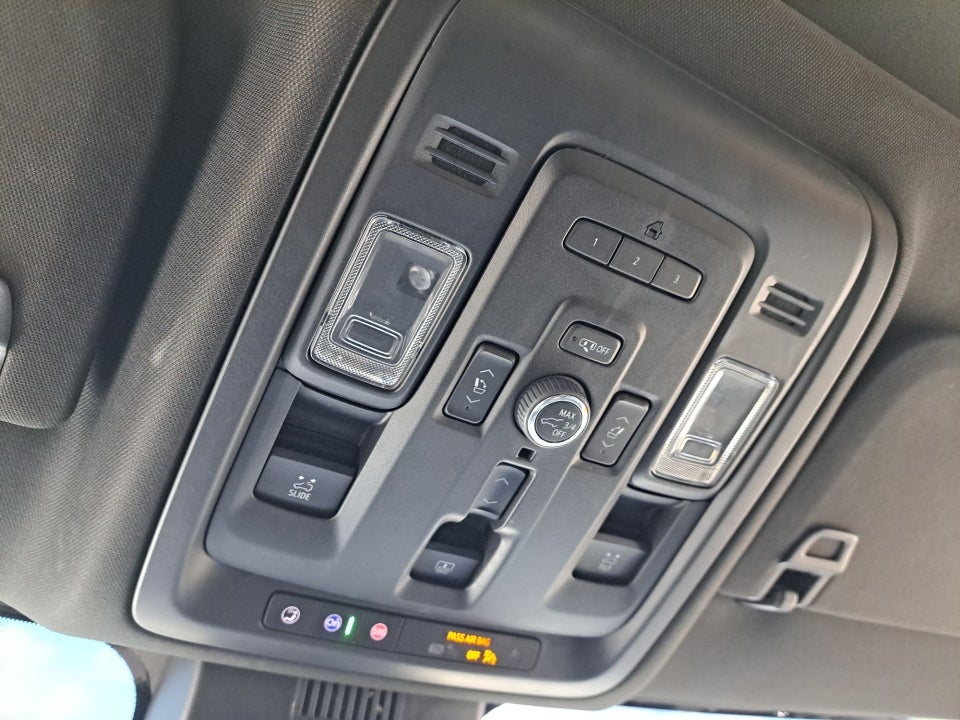 2023 GMC Yukon 4WD Denali