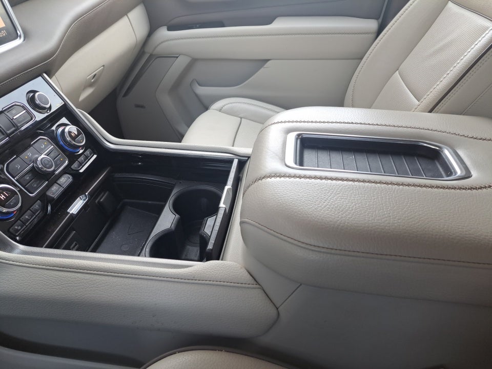 2021 GMC Yukon 4WD Denali