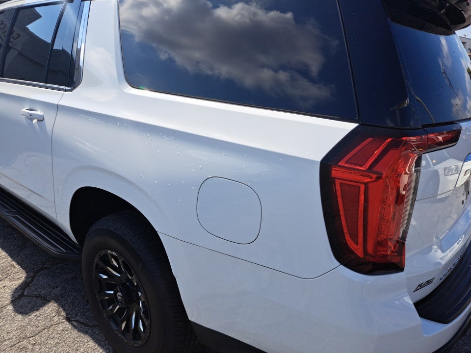 2022 GMC Yukon XL SLE