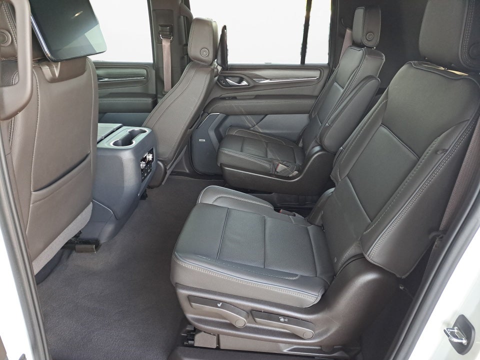 2023 GMC Yukon XL 4WD Denali