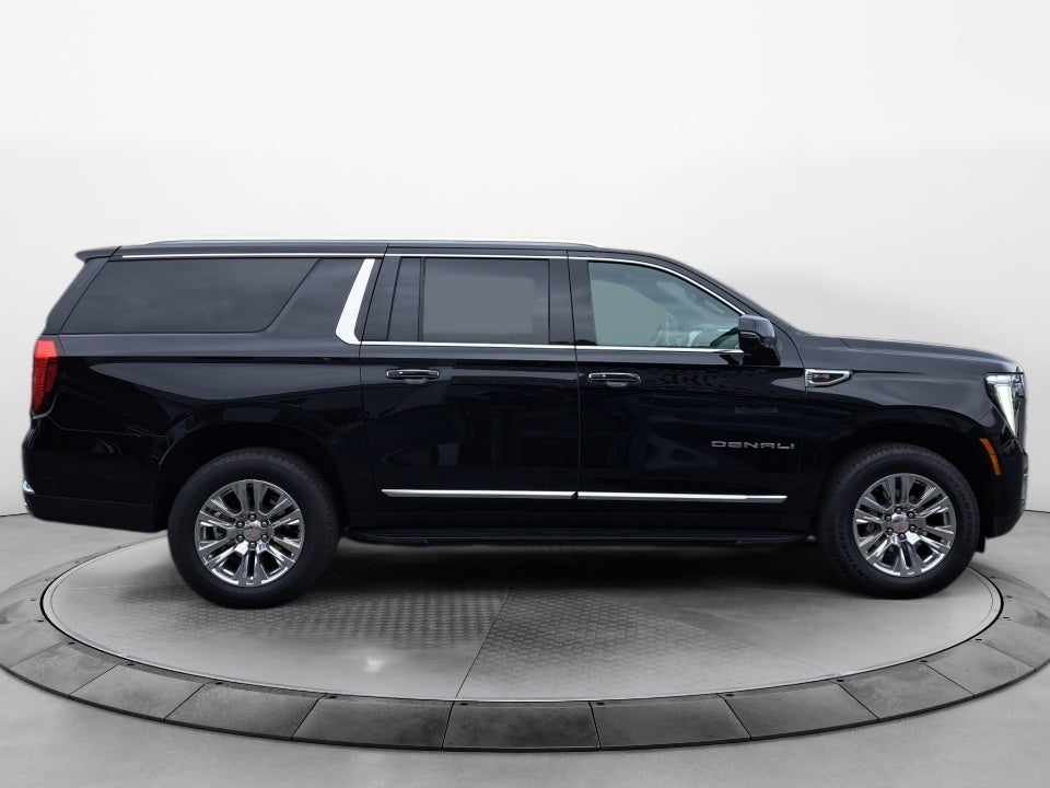2025 GMC Yukon XL 4WD Denali