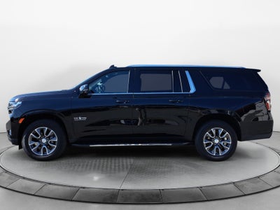 2022 Chevrolet Suburban 4WD LT