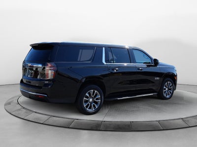 2022 Chevrolet Suburban 4WD LT