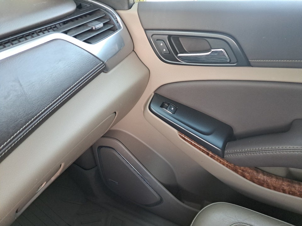 2020 Chevrolet Suburban 4WD Premier