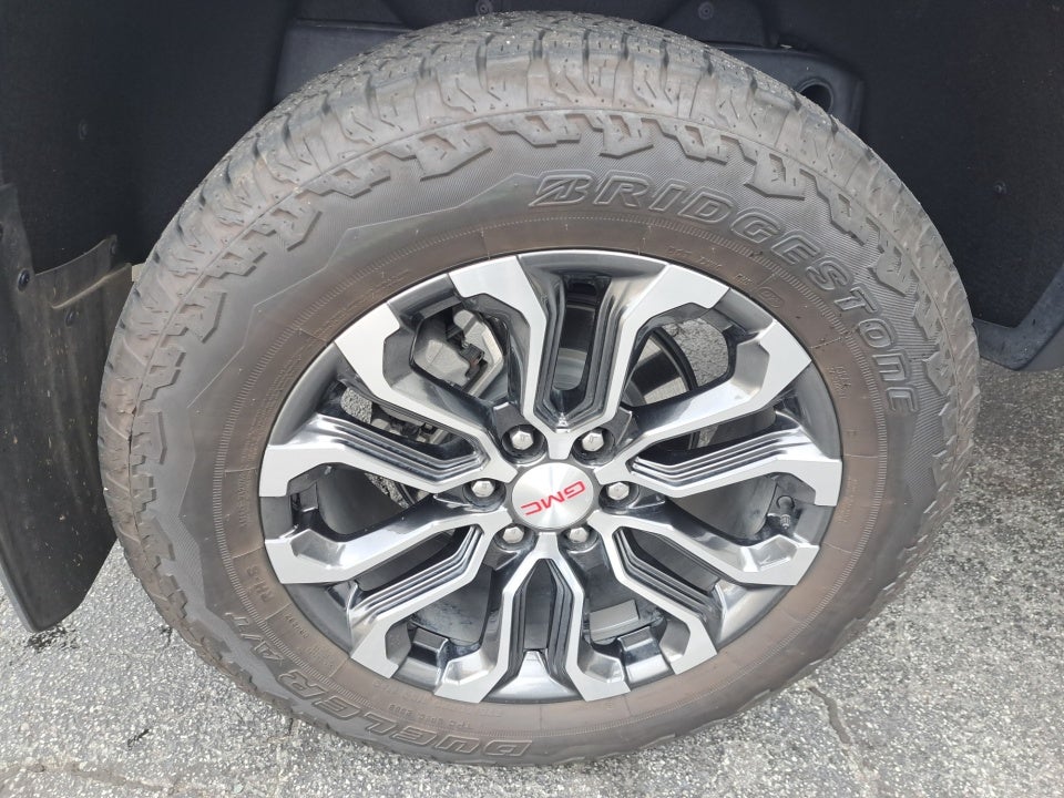 2023 GMC Canyon 4WD Denali