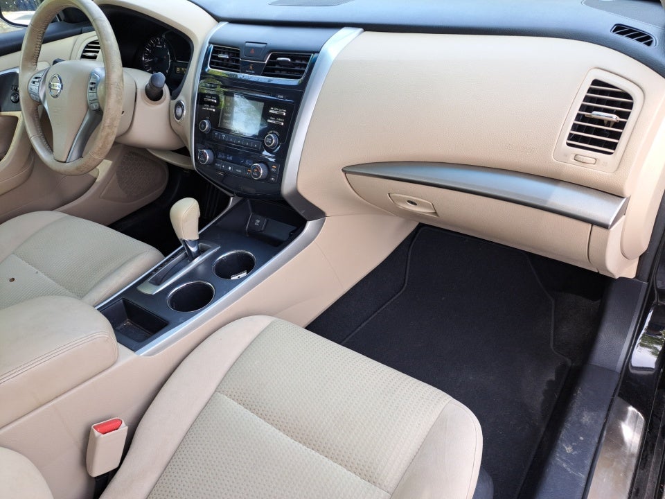 2015 Nissan Altima 2.5 SV