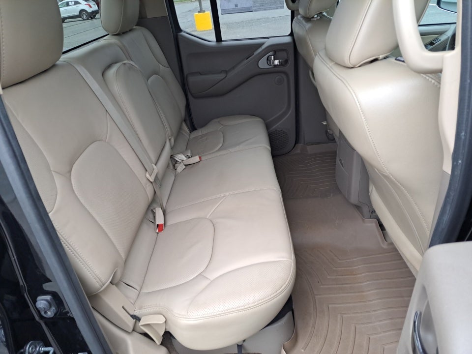 2011 Nissan Frontier SL