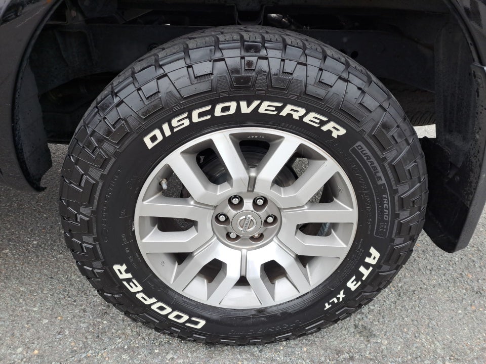 2011 Nissan Frontier SL