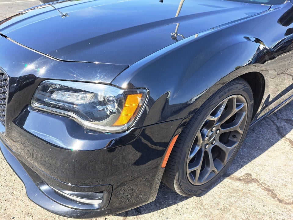 2018 Chrysler 300 300S