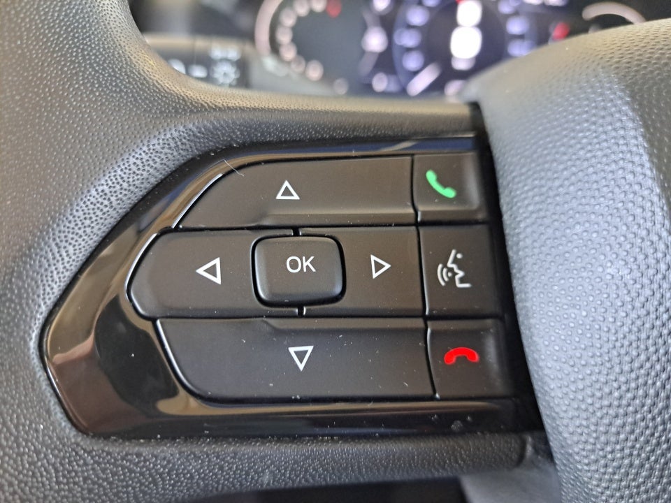 2025 RAM ProMaster 2500 Cargo Van Tradesman Low Roof 136" WB w/Pass Seat