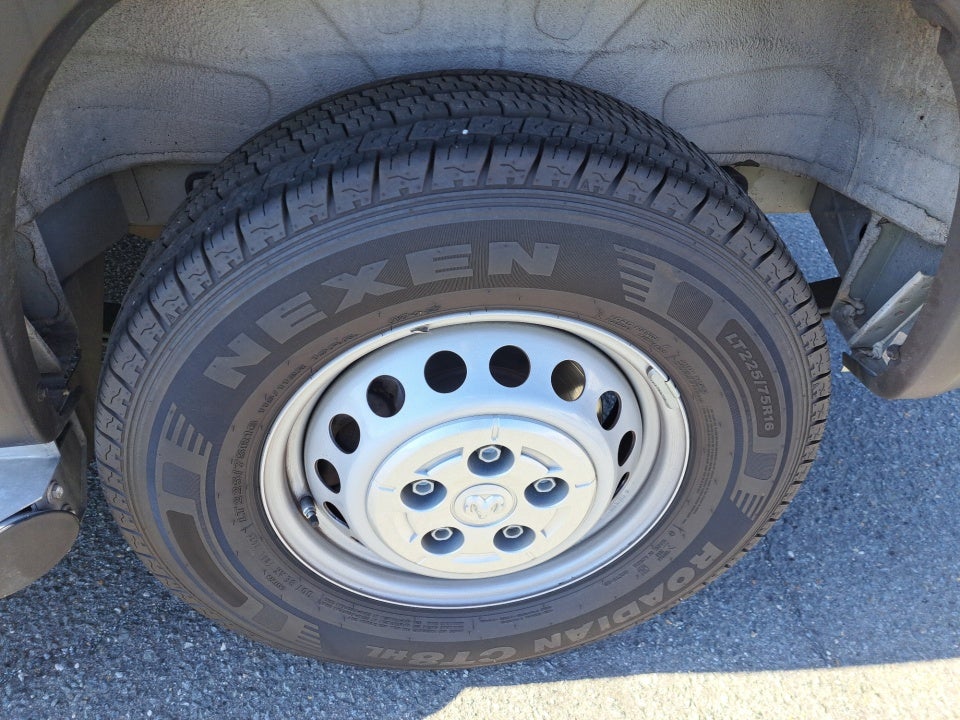 2025 RAM ProMaster 2500 Cargo Van Tradesman Low Roof 136" WB w/Pass Seat