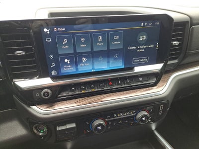 2022 Chevrolet Silverado 1500 4WD Crew Cab Short Bed RST