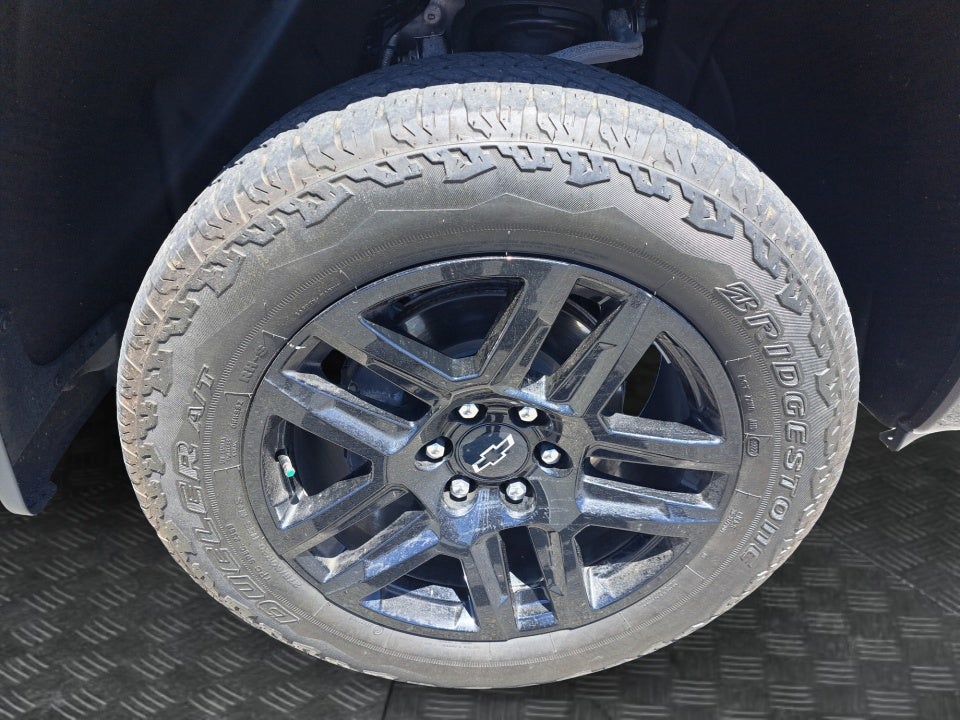 2023 Chevrolet Silverado 1500 4WD Crew Cab Short Bed LT Trail Boss