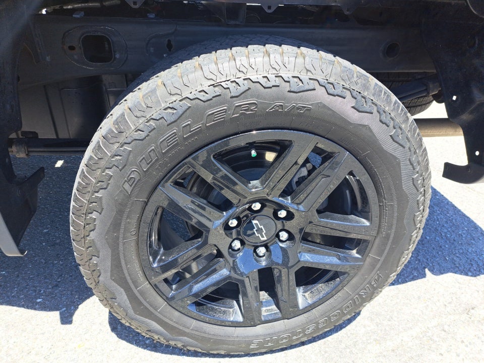 2023 Chevrolet Silverado 1500 4WD Crew Cab Short Bed LT Trail Boss