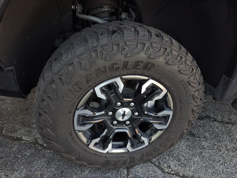 2025 Chevrolet Silverado 1500 ZR2