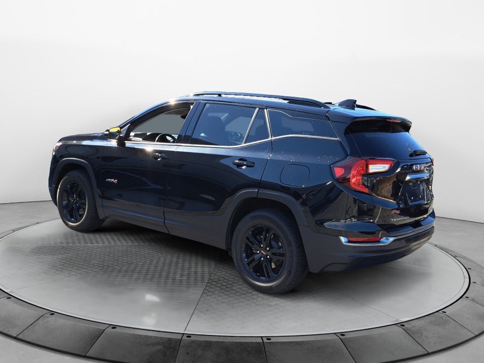 2024 GMC Terrain AT4