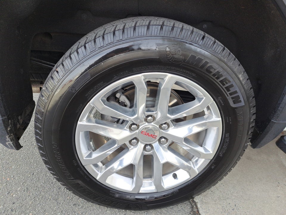 2020 GMC Sierra 1500 4WD Crew Cab Short Box SLT