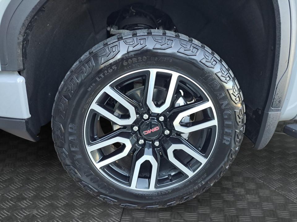 2024 GMC Sierra 1500 AT4
