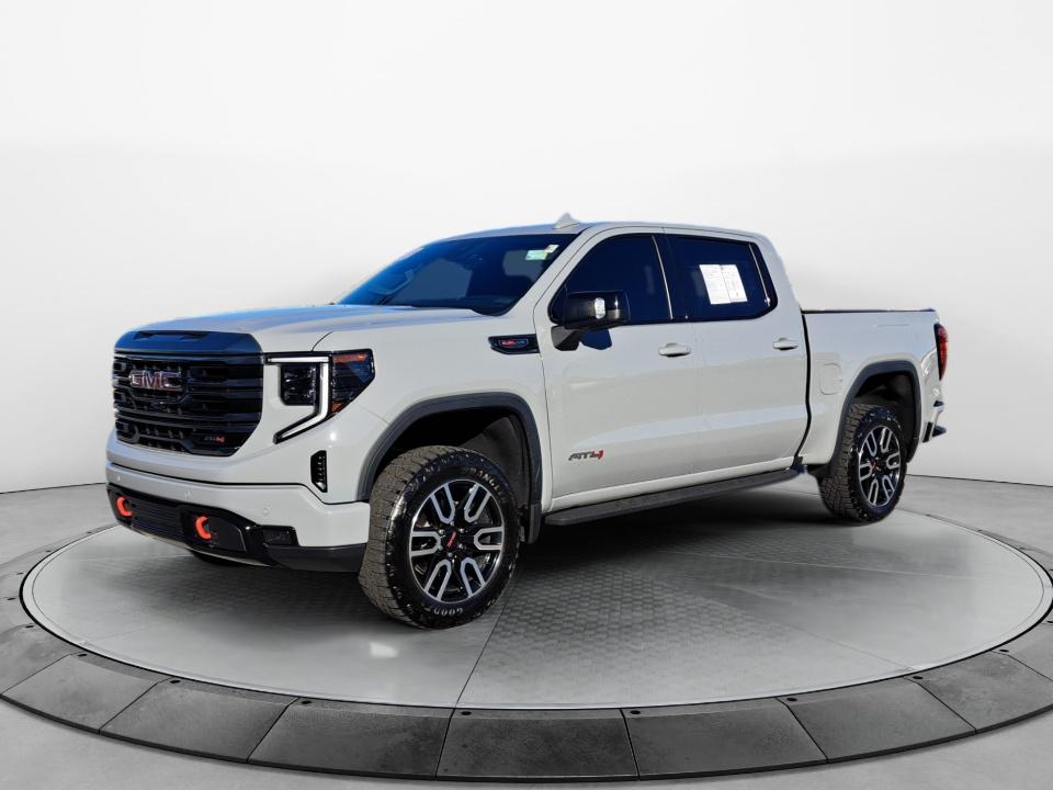2024 GMC Sierra 1500 AT4