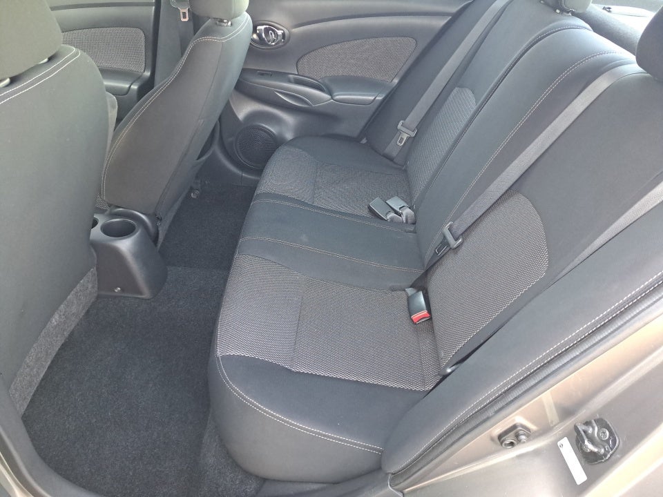 2014 Nissan Versa 1.6 SV