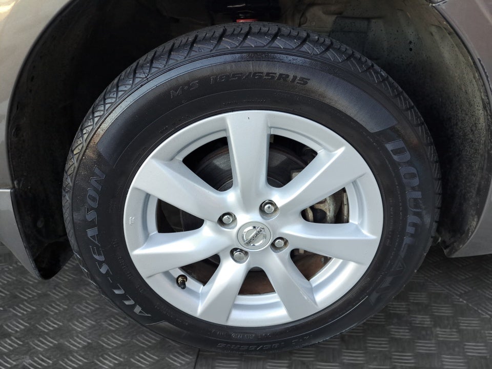 2014 Nissan Versa 1.6 SV