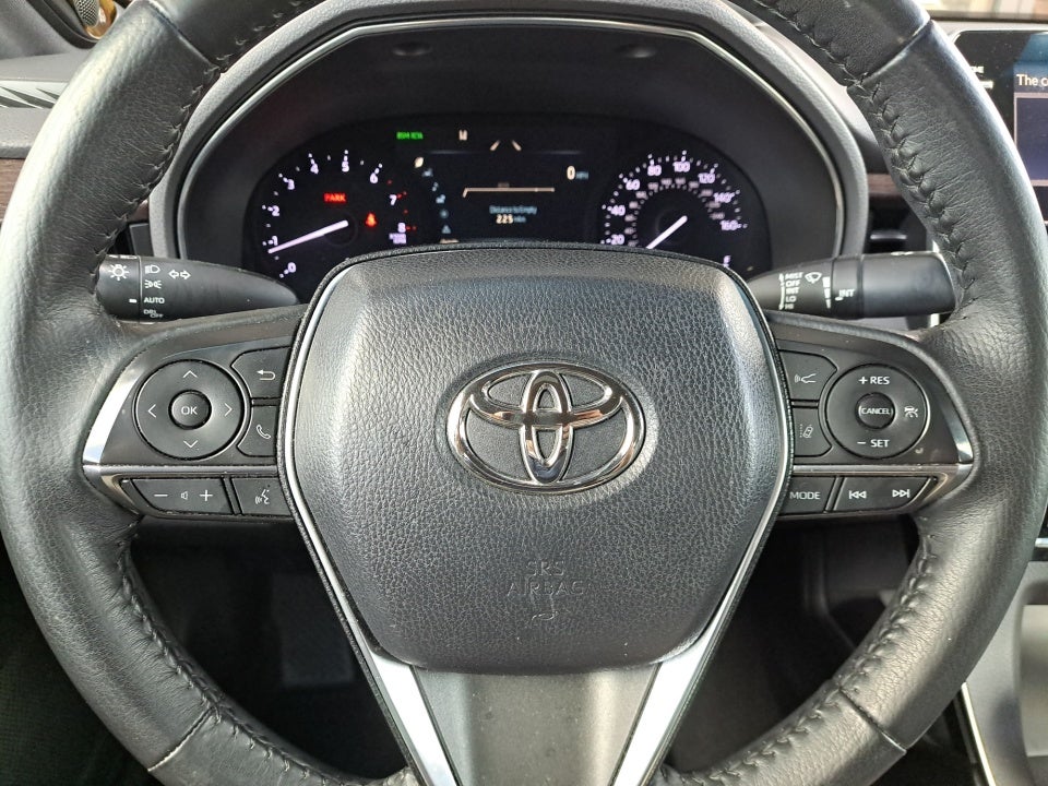 2019 Toyota Avalon XLE