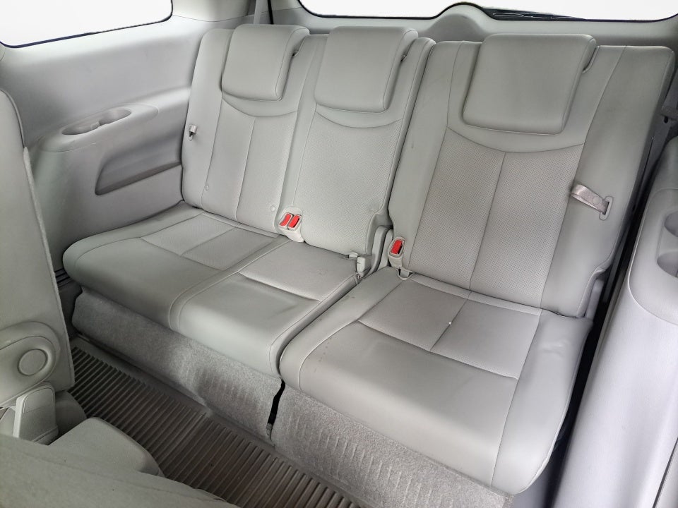 2015 Nissan Quest SV