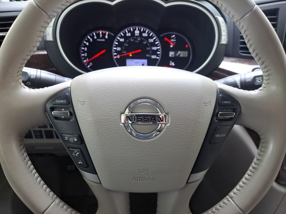 2015 Nissan Quest SV
