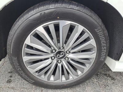 2025 INFINITI QX80 SENSORY