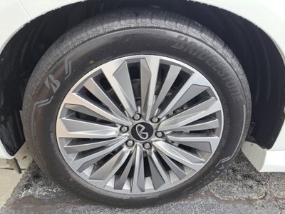 2025 INFINITI QX80 SENSORY