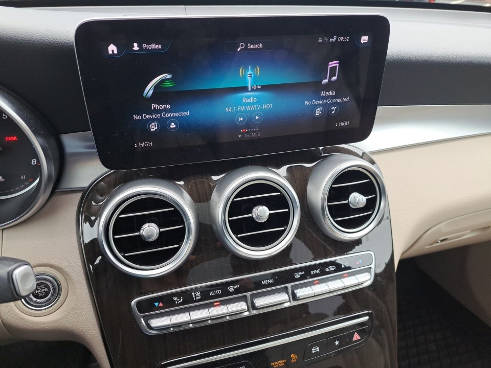 2020 Mercedes-Benz GLC 300 4MATIC®