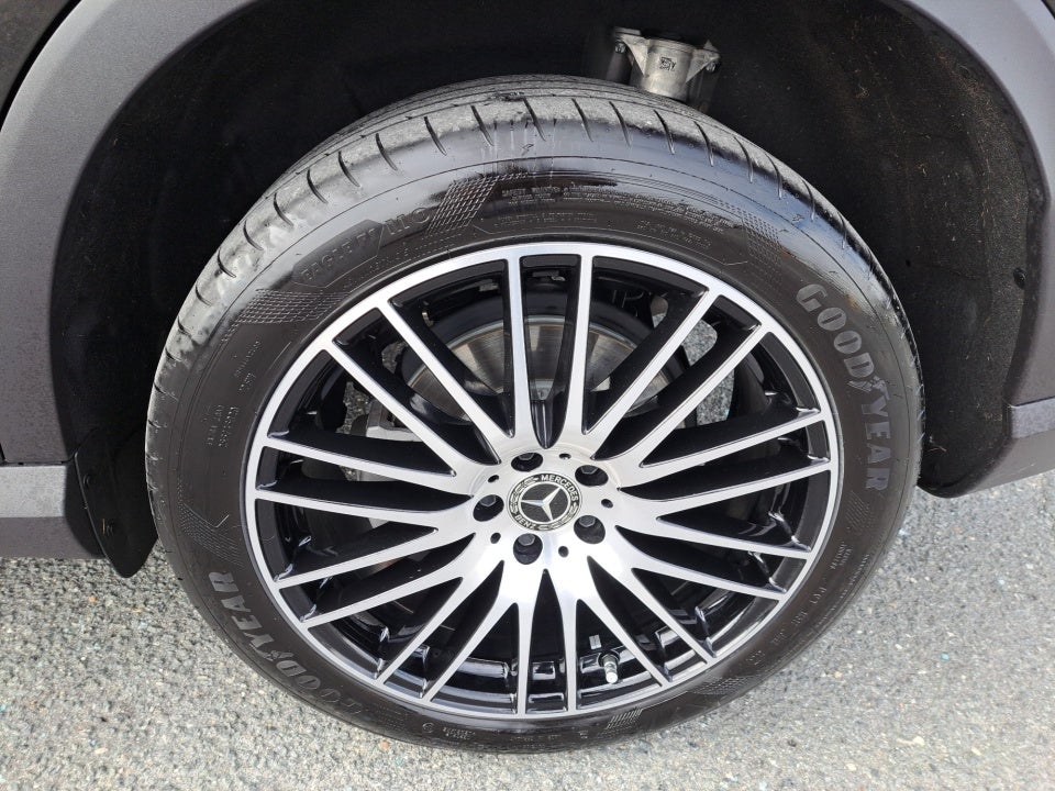 2024 Mercedes-Benz GLC 300 SUV