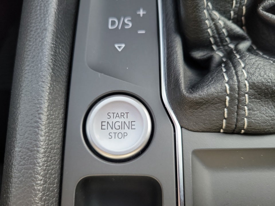 2021 Volkswagen Atlas 3.6L V6 SEL R-Line