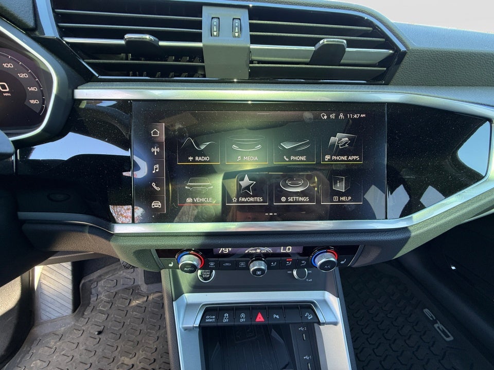 2025 Audi Q3 Premium 45 TFSI S line quattro Tiptronic